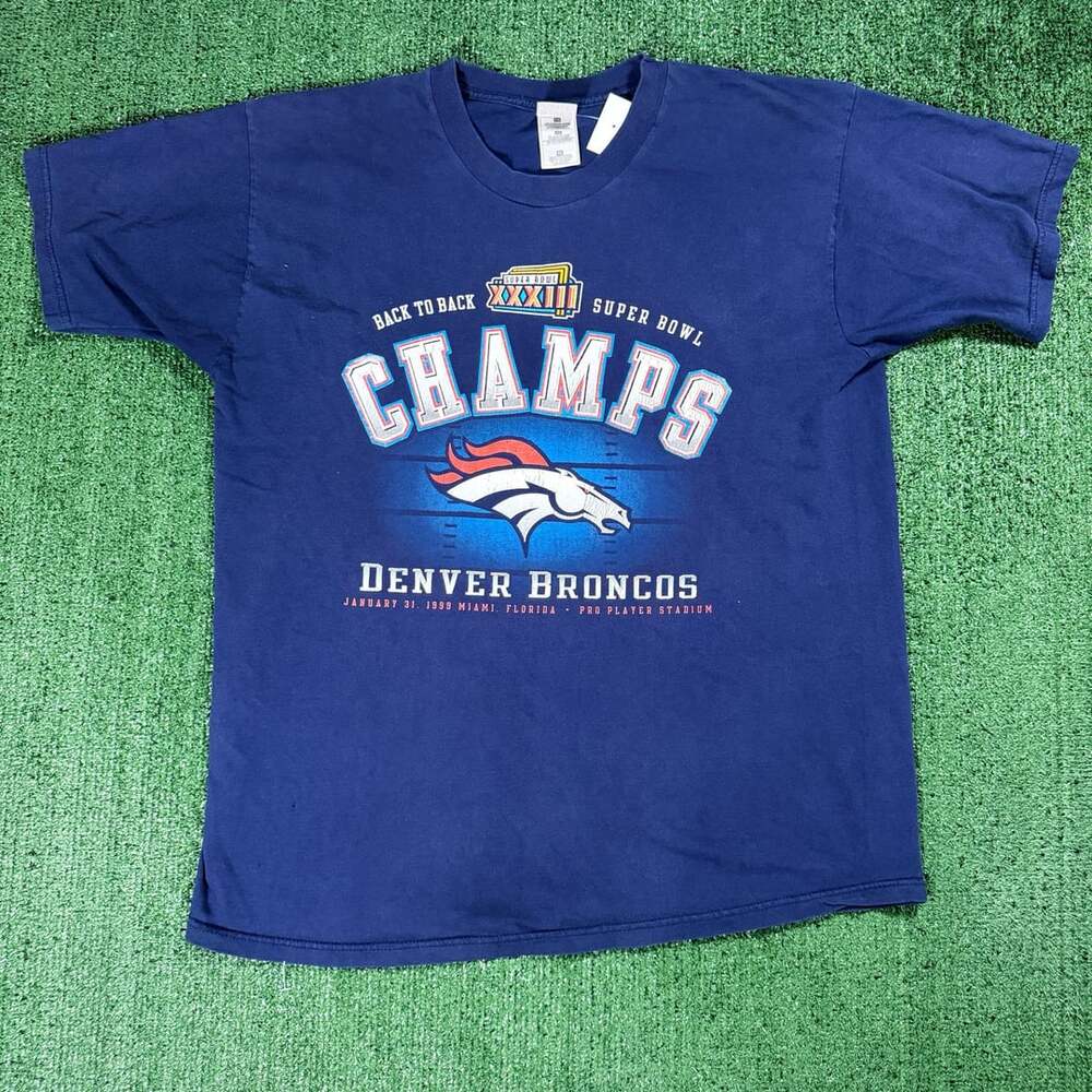 Vintage Fruit of the Loom Denver Broncos Super Bowl XXXIII Champions T-Shirt XL